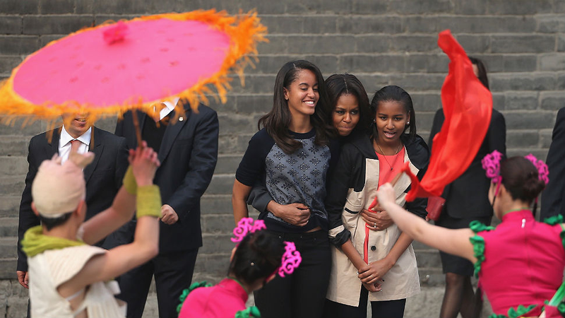 Illustration for article titled Sasha Obama Is Not Here for You or Your Family Vacation